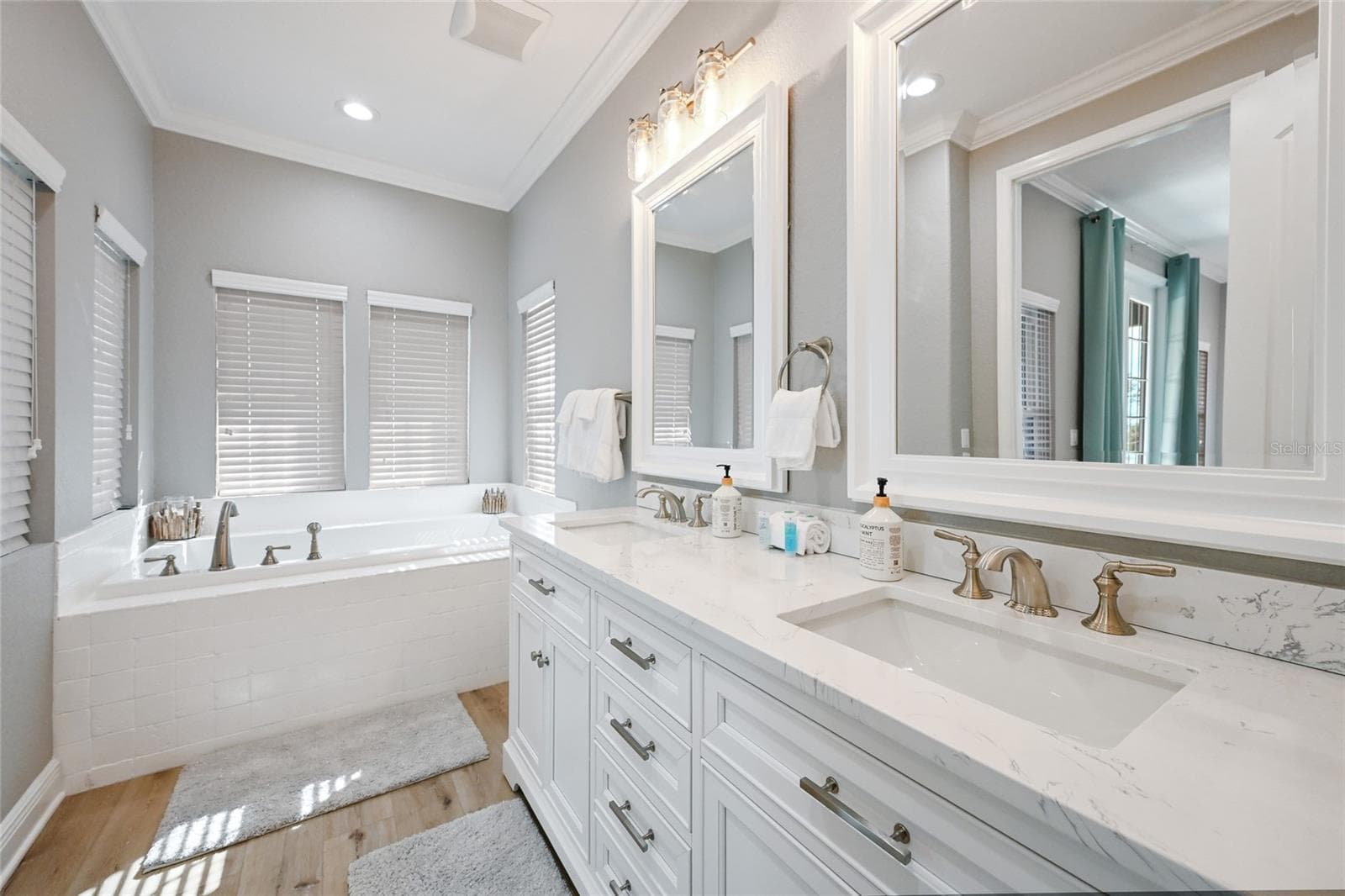 Single Family Residence at 159 CRESCENT DR, ANNA MARIA, photo 39 of 68