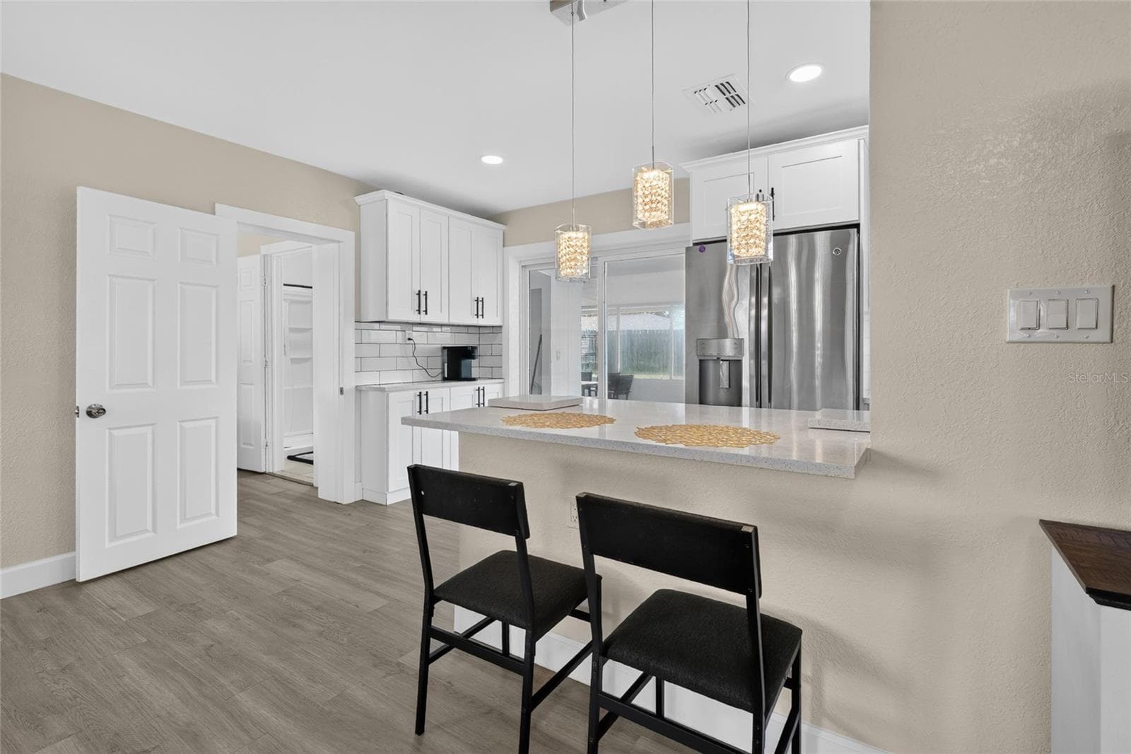 Single Family Residence at 2003 PRINCETON AVE, BRADENTON, photo 10 of 47