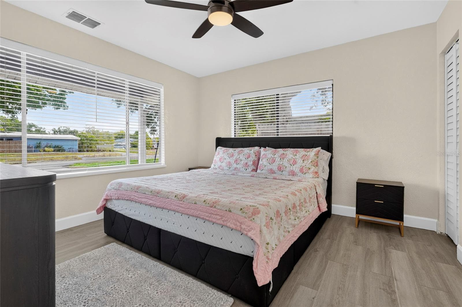 Single Family Residence at 2003 PRINCETON AVE, BRADENTON, photo 17 of 47