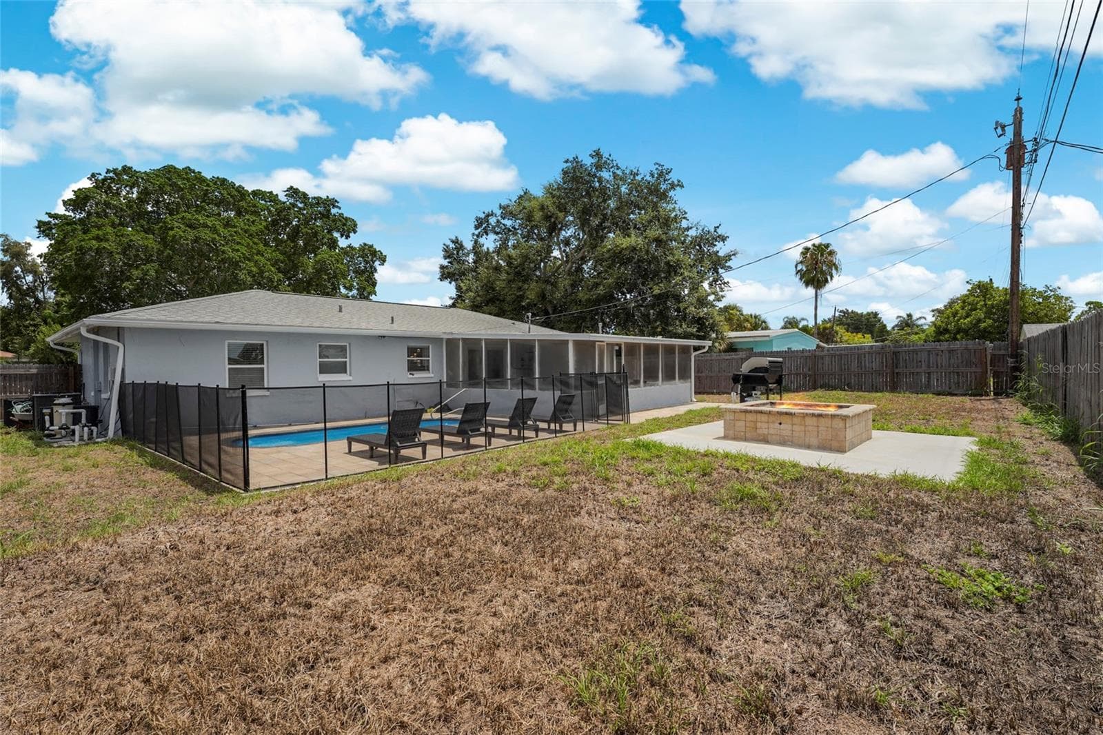 Single Family Residence at 2003 PRINCETON AVE, BRADENTON, photo 40 of 47