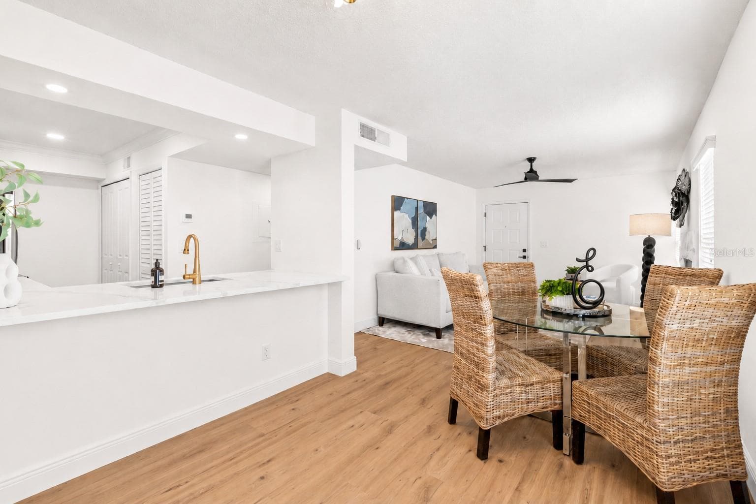Condominium at 2981 BONAVENTURE CIR #202, PALM HARBOR, photo 7 of 25