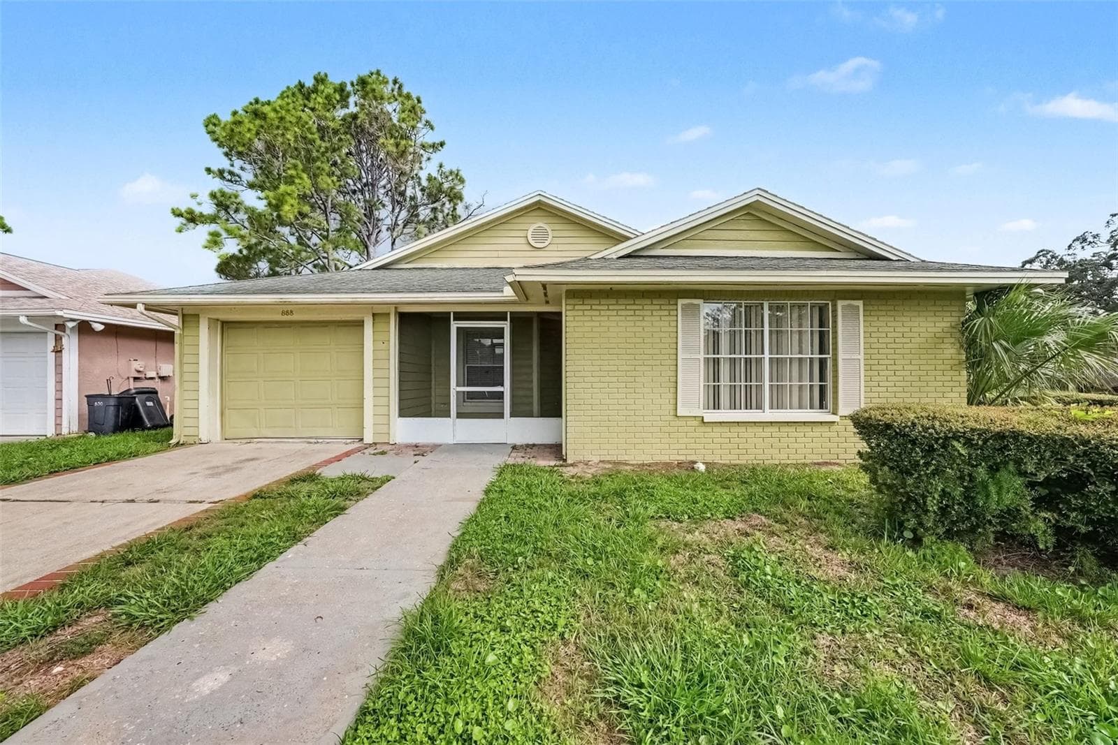 Single Family Residence at 888 FRANKLIN CIR, PALM HARBOR, photo 10 of 35