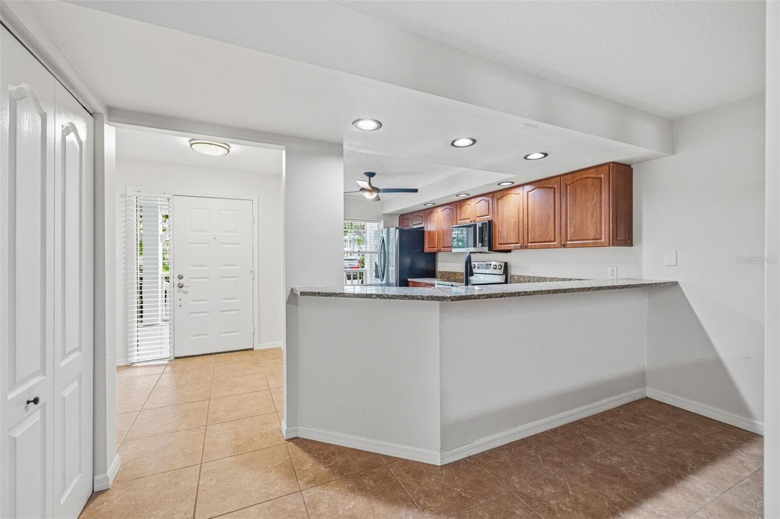 Condominium at 2533 DOLLY BAY DR #105, PALM HARBOR, photo 5 of 36
