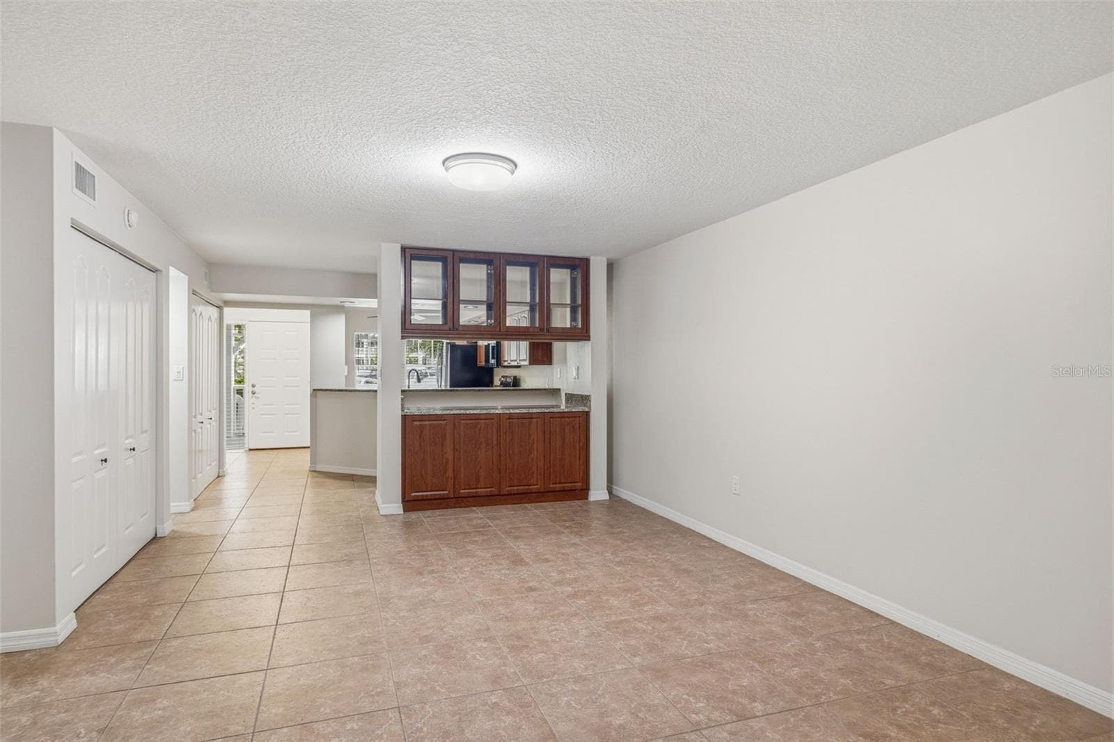 Condominium at 2533 DOLLY BAY DR #105, PALM HARBOR, photo 12 of 36