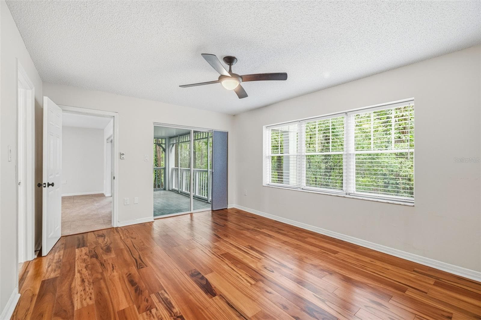 Condominium at 2533 DOLLY BAY DR #105, PALM HARBOR, photo 17 of 36