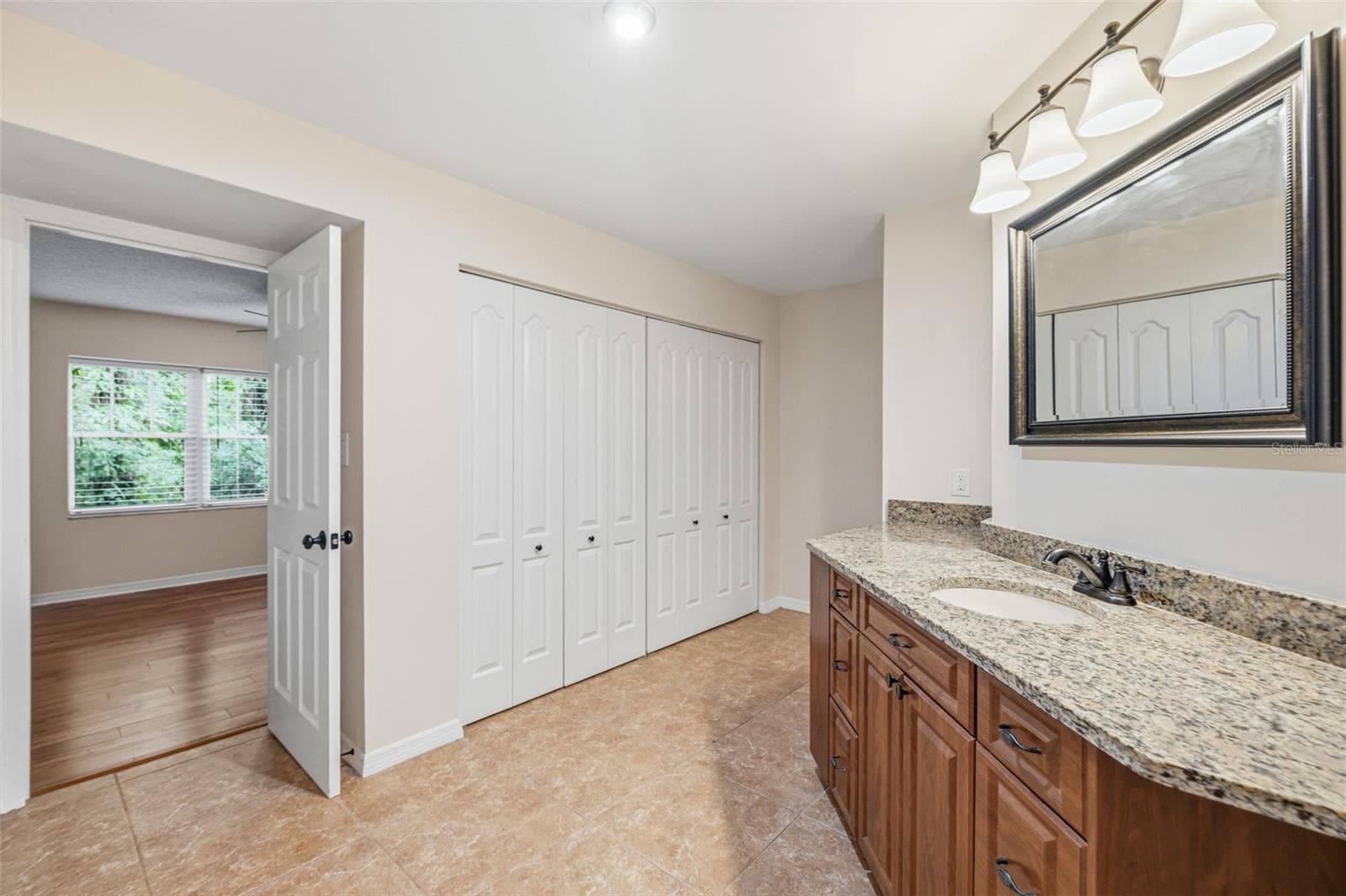 Condominium at 2533 DOLLY BAY DR #105, PALM HARBOR, photo 18 of 36