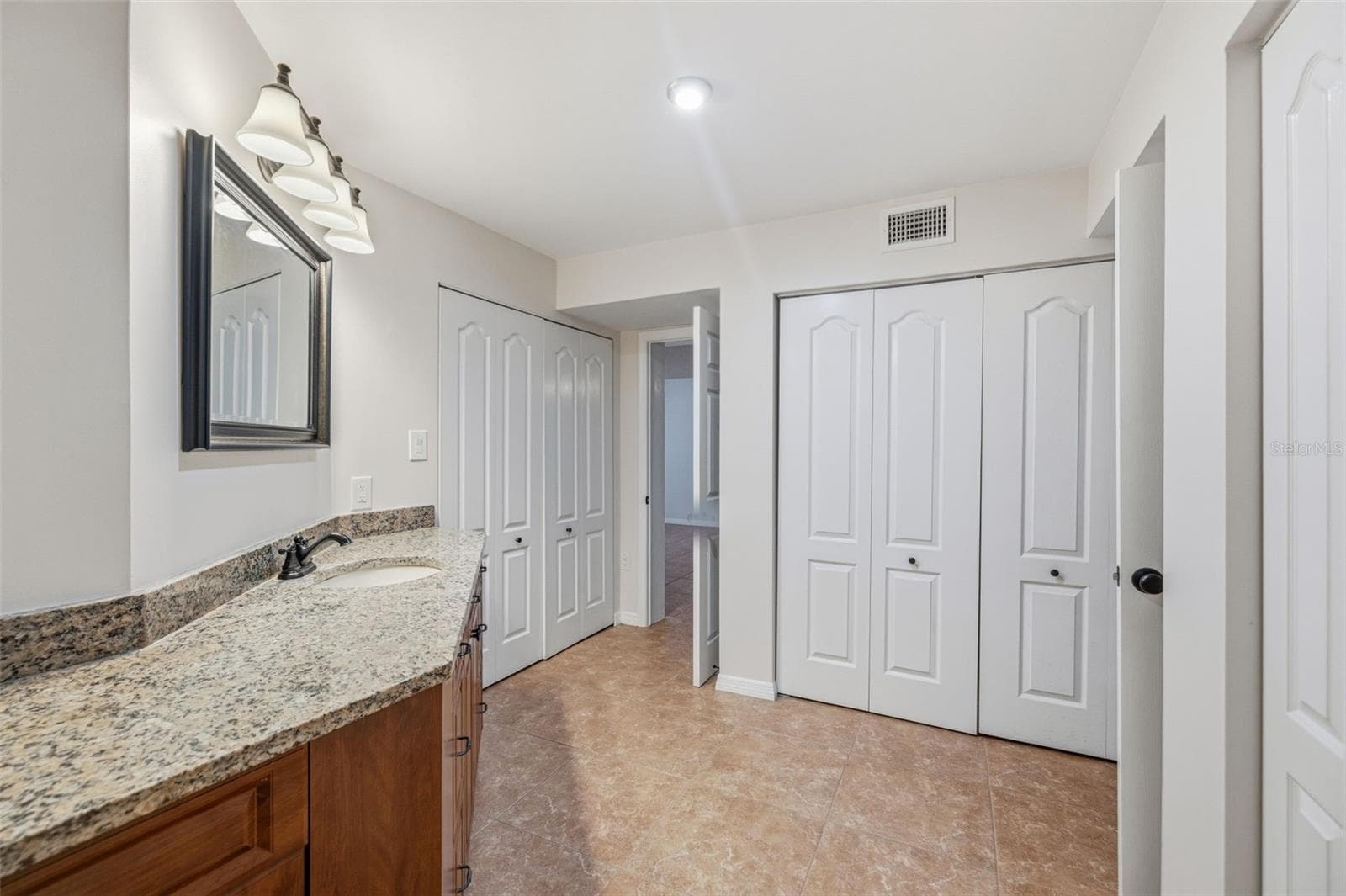 Condominium at 2533 DOLLY BAY DR #105, PALM HARBOR, photo 19 of 36