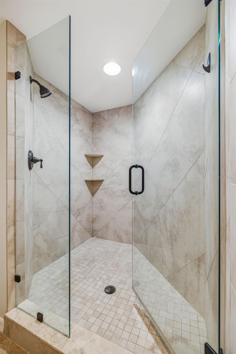 Condominium at 2533 DOLLY BAY DR #105, PALM HARBOR, photo 20 of 36