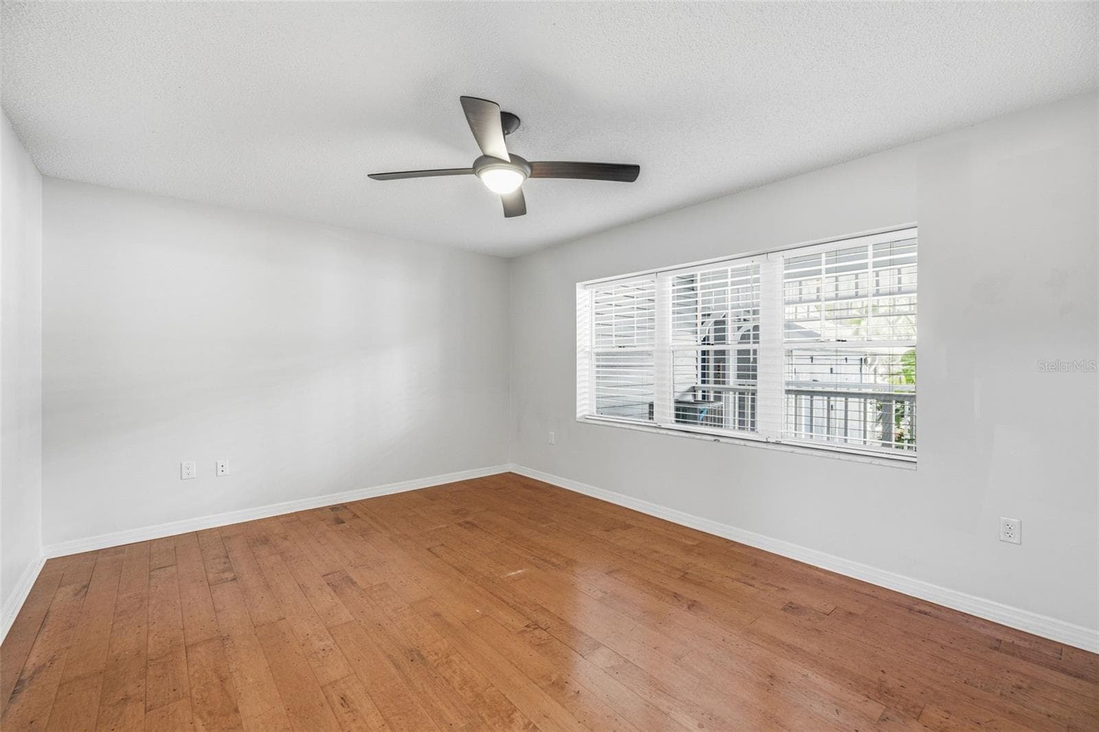 Condominium at 2533 DOLLY BAY DR #105, PALM HARBOR, photo 22 of 36
