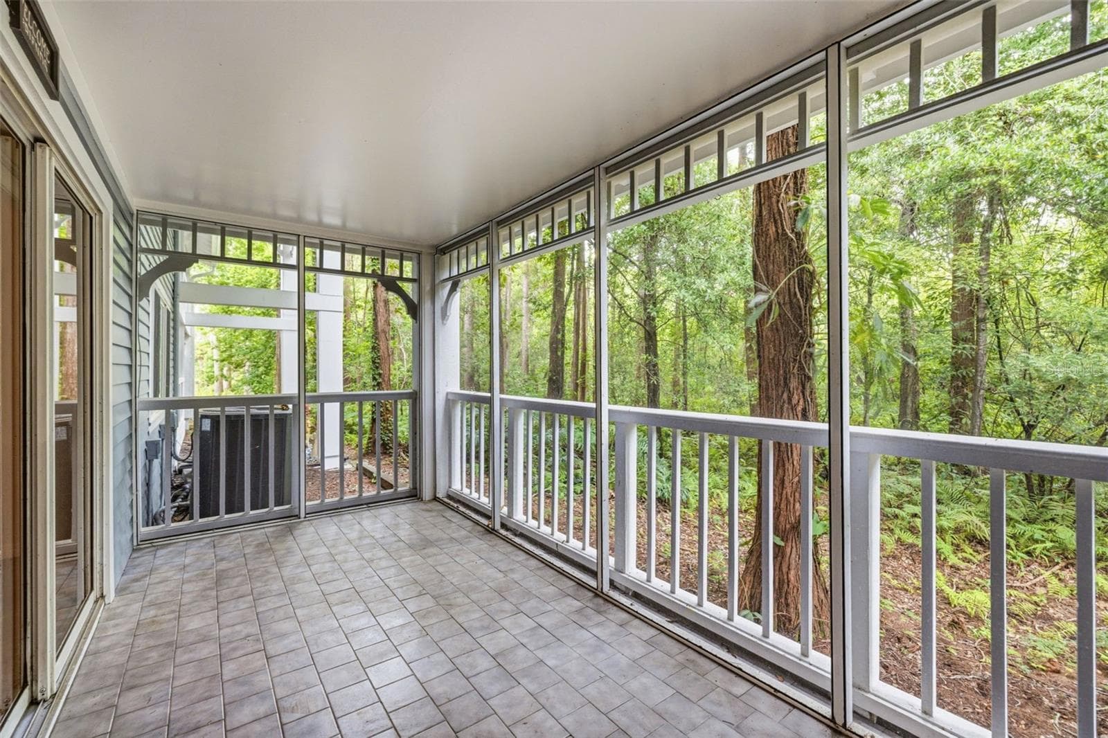 Condominium at 2533 DOLLY BAY DR #105, PALM HARBOR, photo 28 of 36