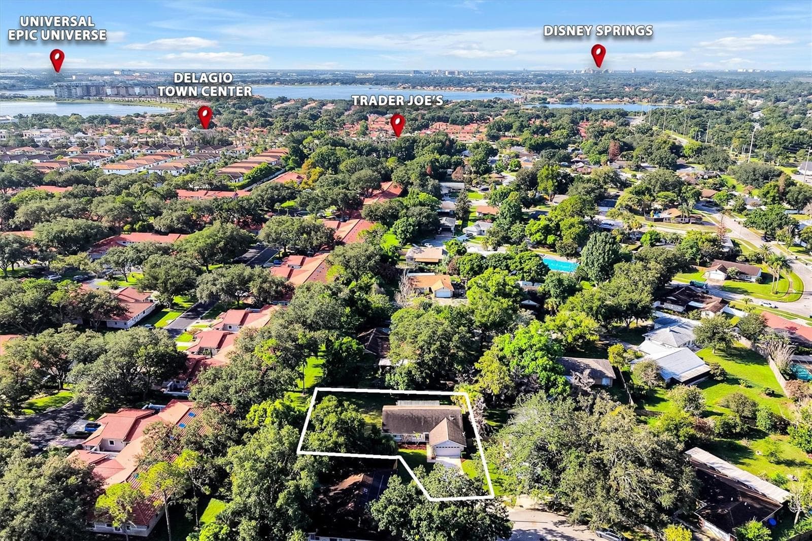 Aerial showing walking distance to Trader's Joe - 8405 WAIALAE CT, ORLANDO