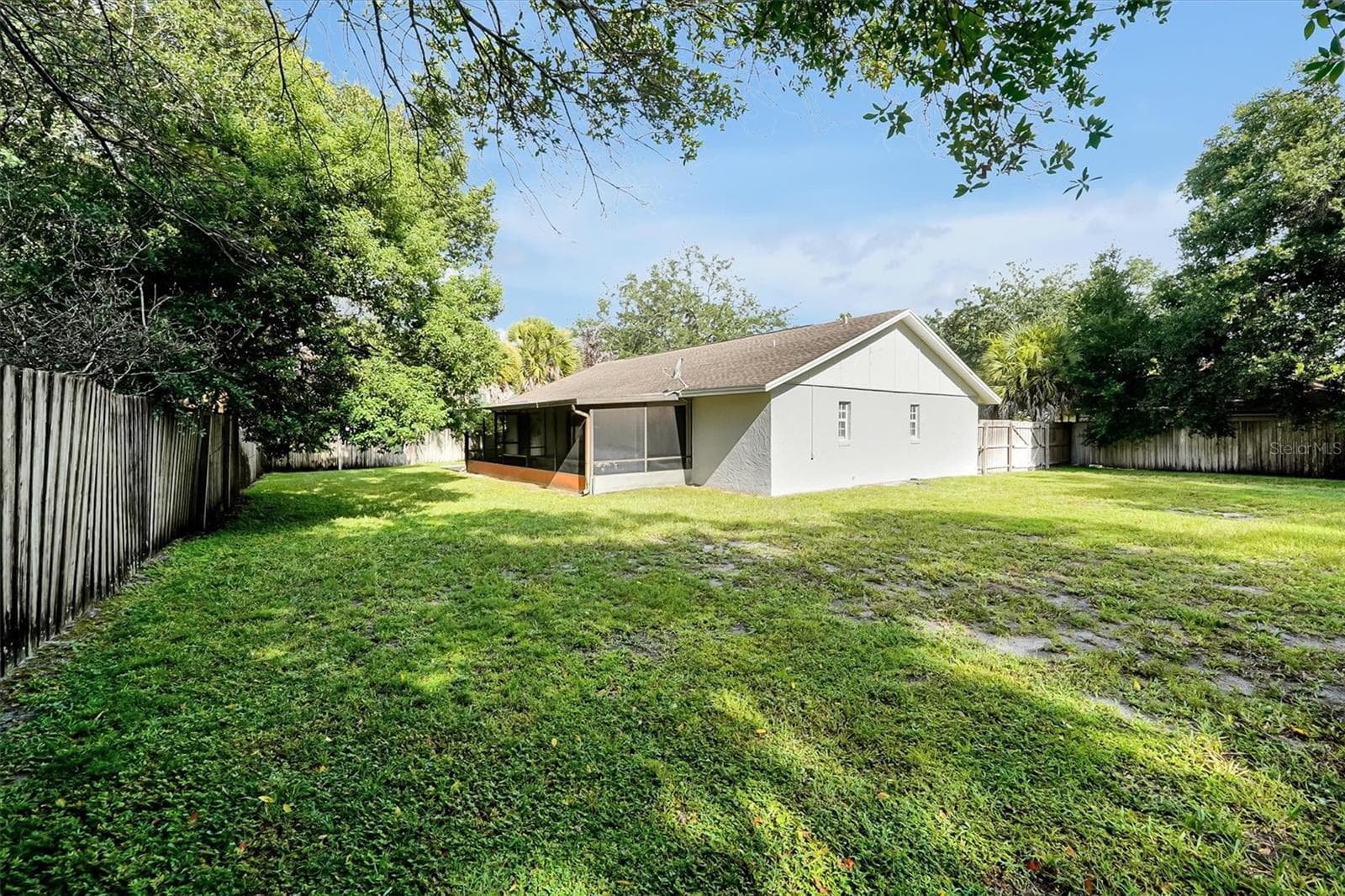 1/3 acre backyard - 8405 WAIALAE CT, ORLANDO