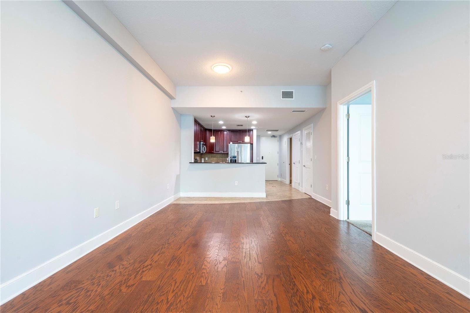Condominium at 101 S EOLA DR #614, ORLANDO, photo 4 of 45
