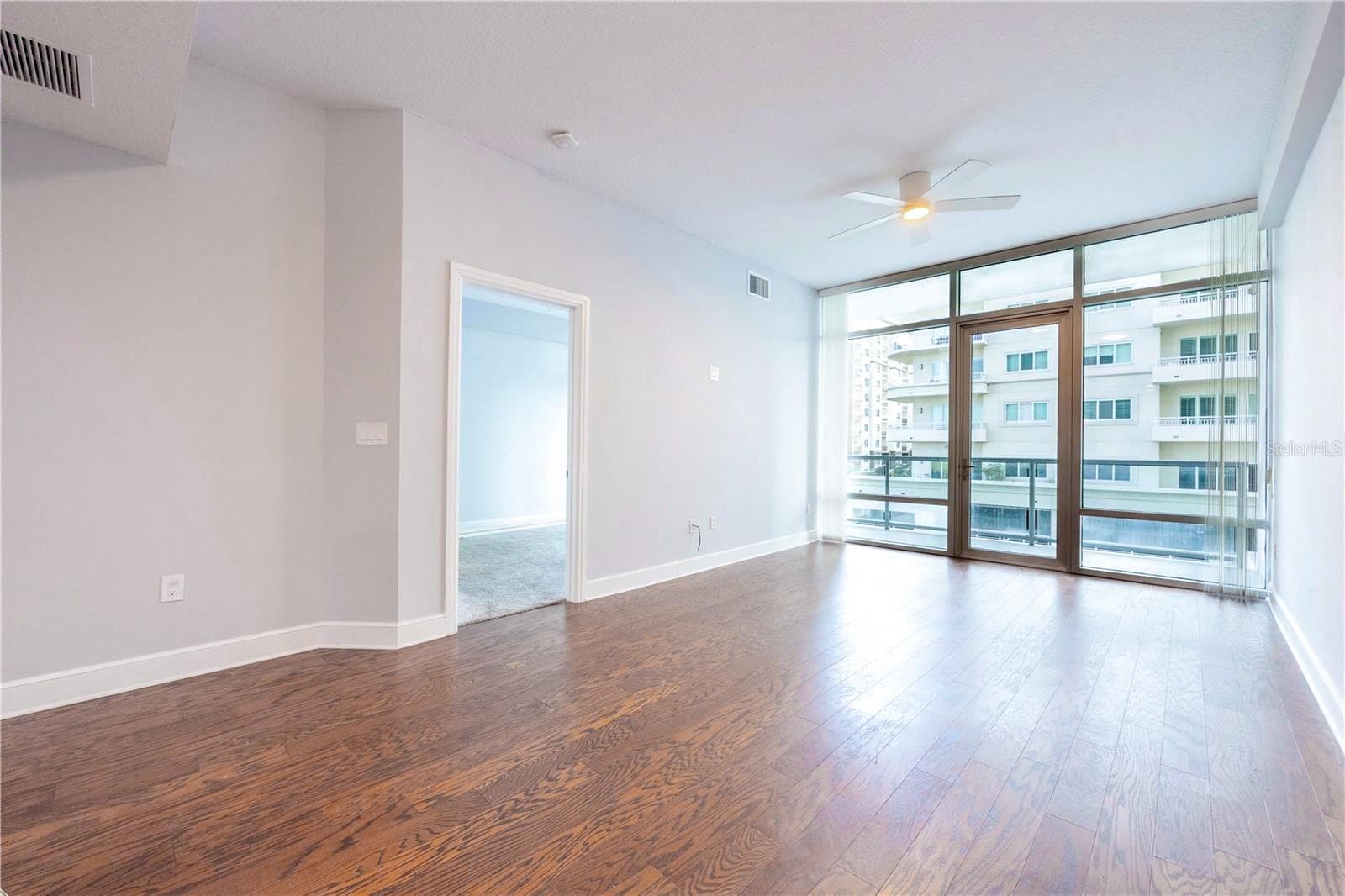 Condominium at 101 S EOLA DR #614, ORLANDO, photo 5 of 45