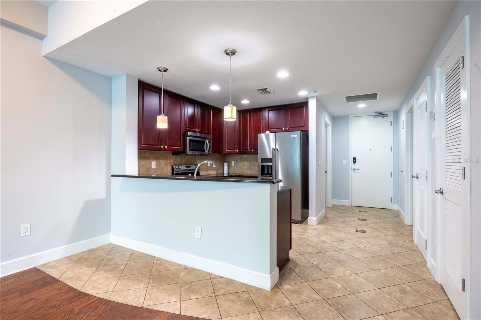 Condominium at 101 S EOLA DR #614, ORLANDO, photo 6 of 45