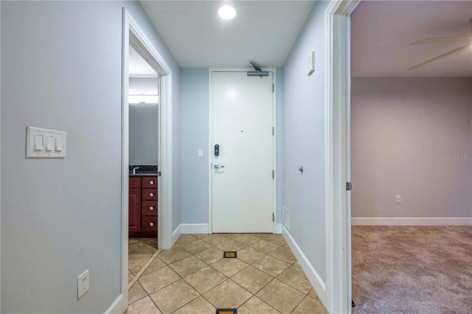 Condominium at 101 S EOLA DR #614, ORLANDO, photo 15 of 45