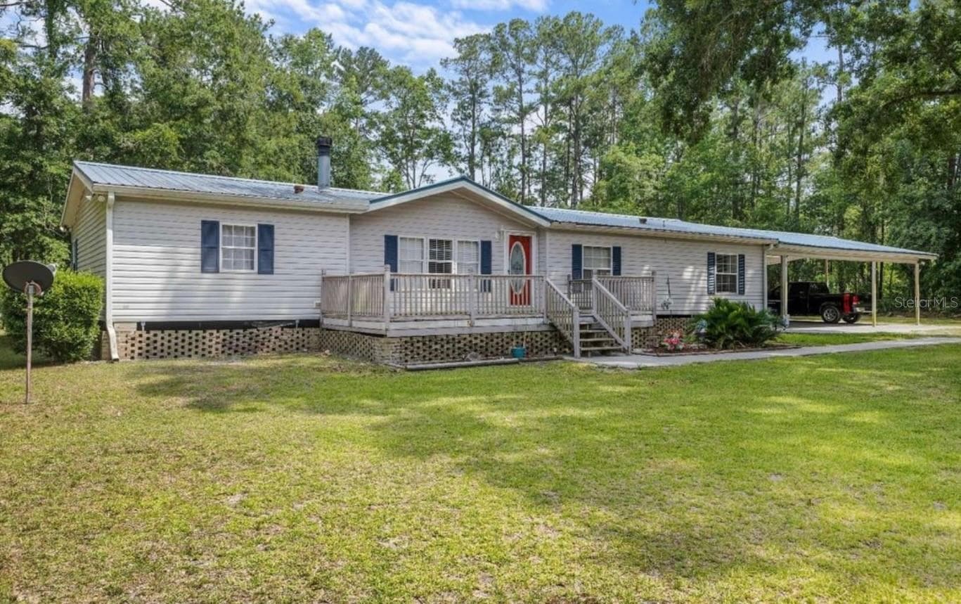 245 NW GENELL LOOP