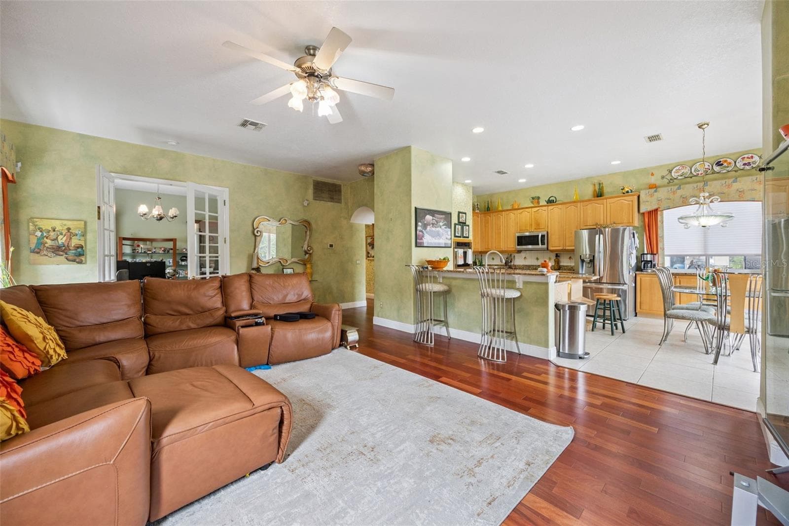 Single Family Residence at 8991 HERITAGE BAY CIR, ORLANDO, photo 6 of 43