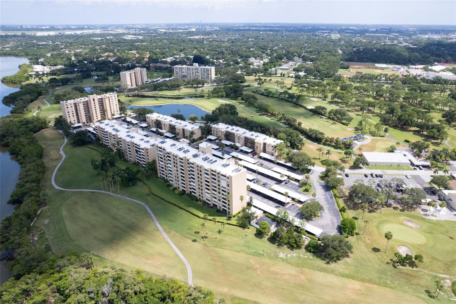 Condominium at 2618 COVE CAY DR #702, CLEARWATER, photo 6 of 36