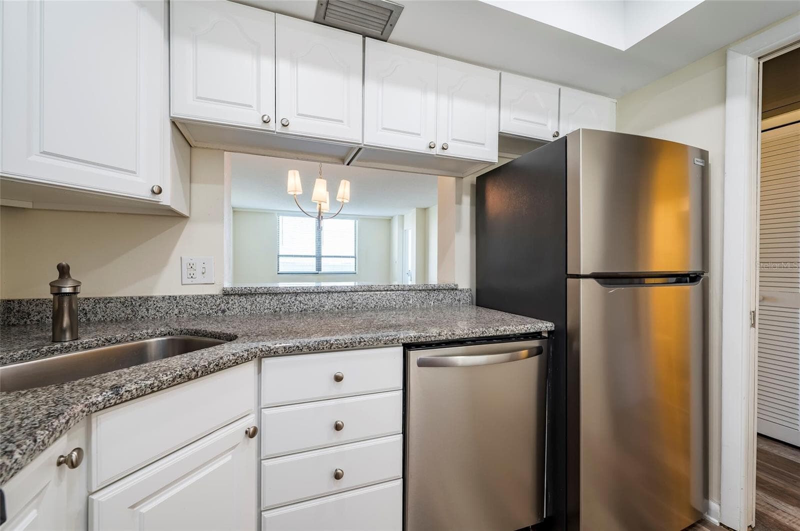 Condominium at 2618 COVE CAY DR #702, CLEARWATER, photo 14 of 36