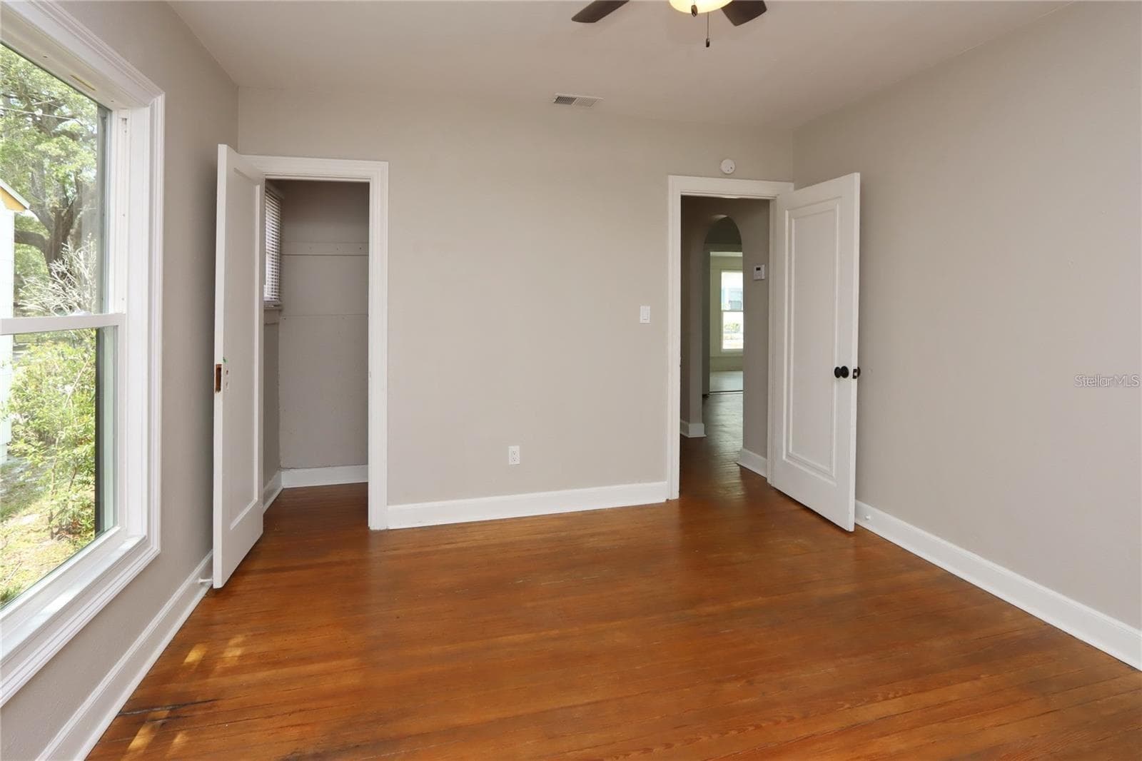 Single Family Residence at 1532 13TH ST S, ST PETERSBURG, photo 11 of 16
