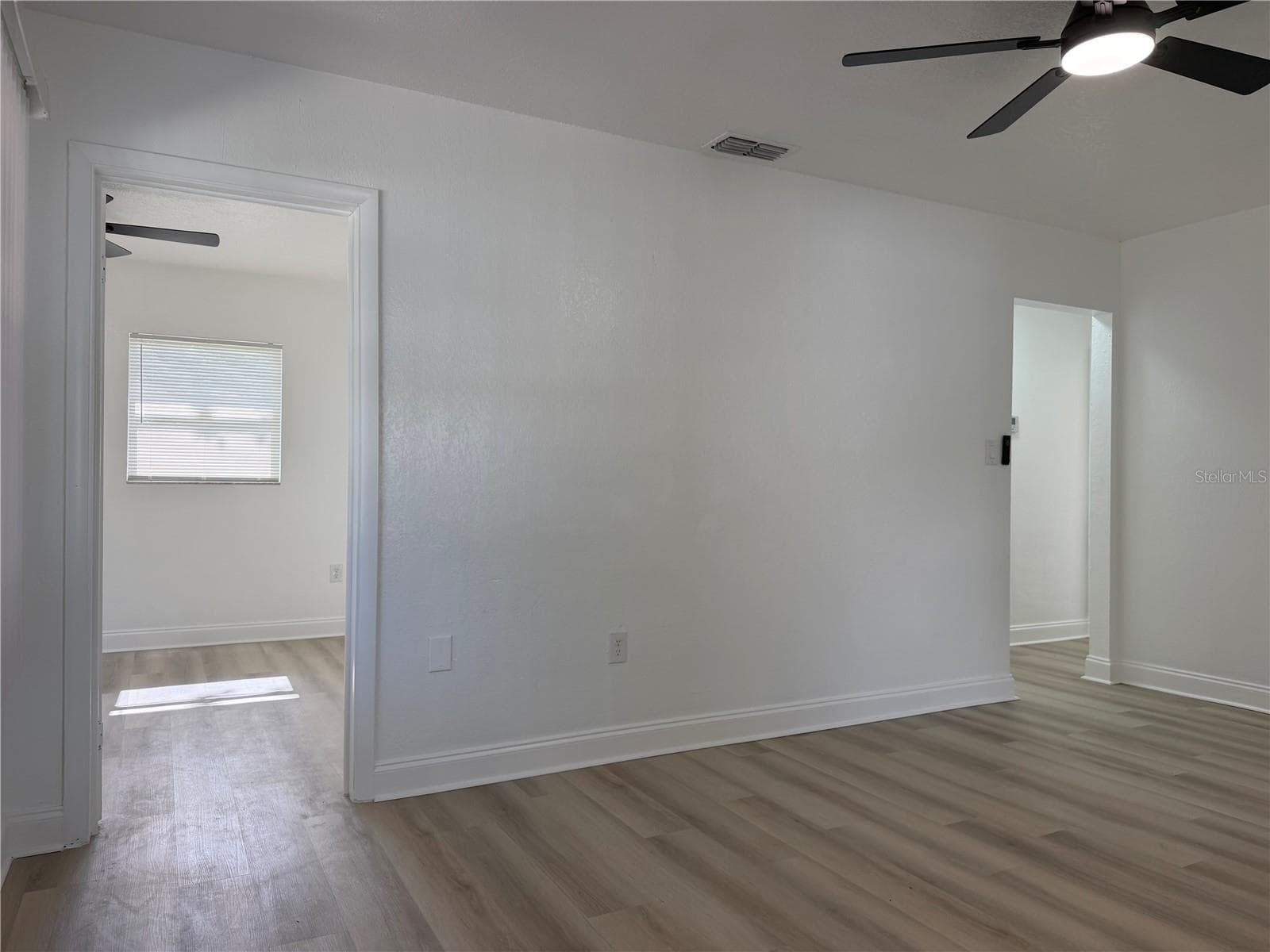 Living Area - 1705 E BIRD ST, TAMPA