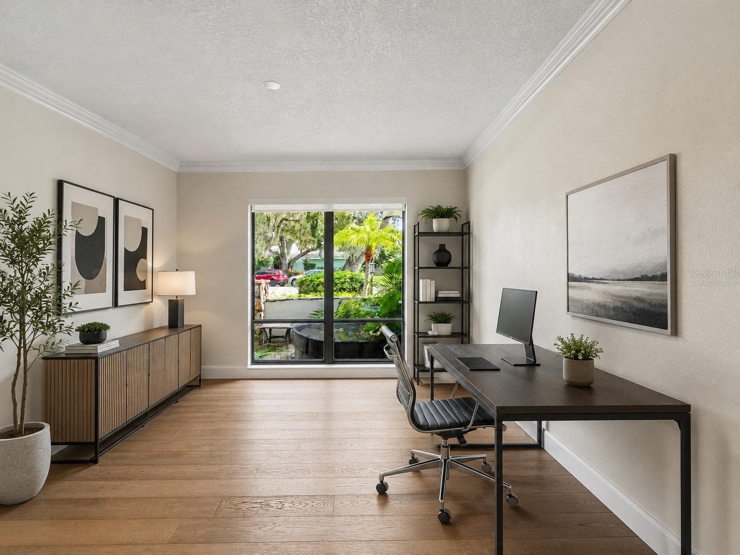 Virtually Staged - 3911 COUNTRY VIEW CIR, SARASOTA