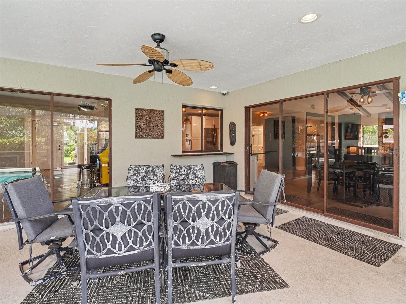 Single Family Residence at 3911 COUNTRY VIEW CIR, SARASOTA, photo 27 of 40