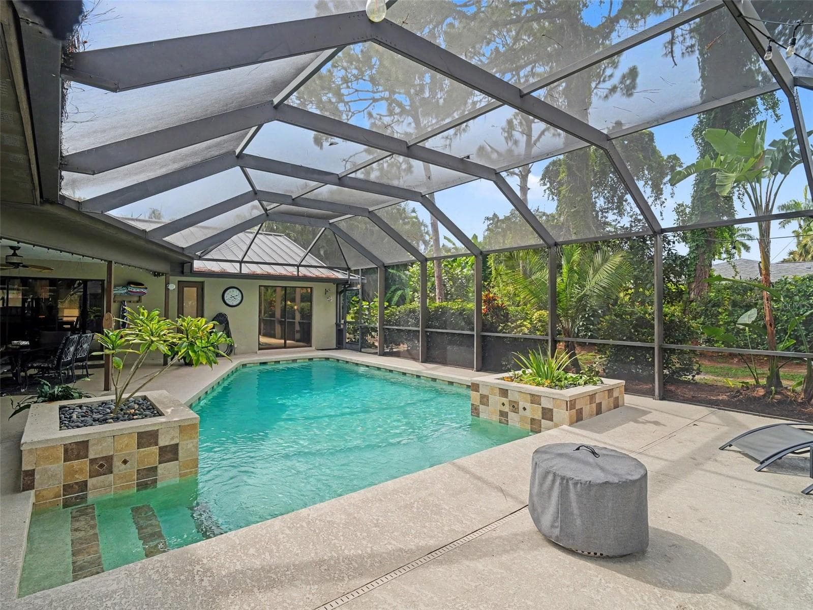 Single Family Residence at 3911 COUNTRY VIEW CIR, SARASOTA, photo 29 of 40