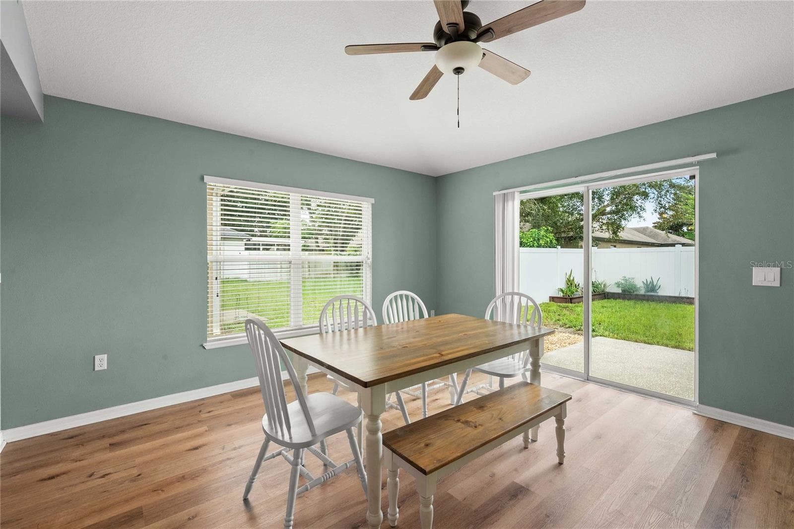 Dining Area - 14423 FINSBURY DR, SPRING HILL