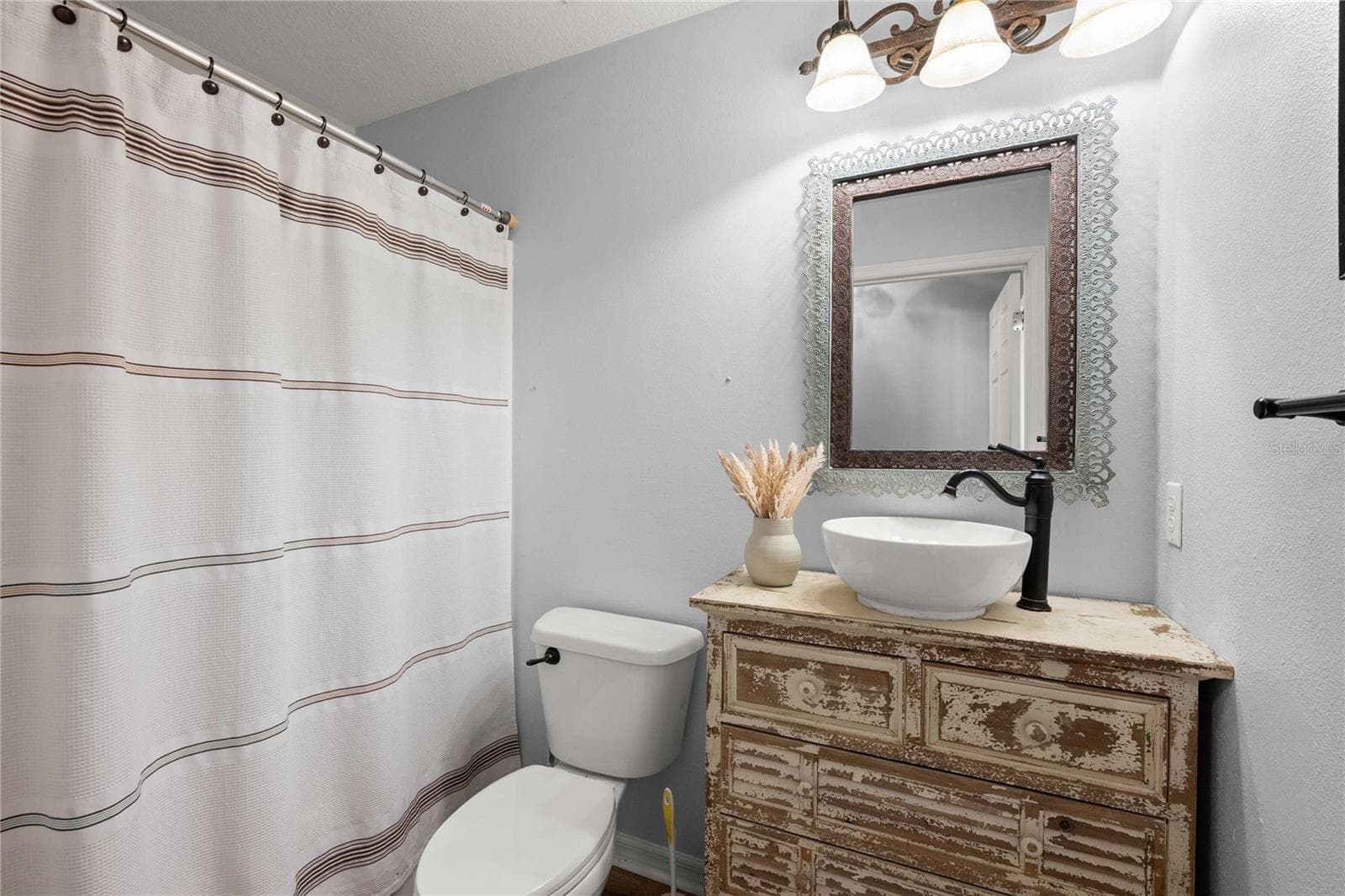 Guest Bathroom - 14423 FINSBURY DR, SPRING HILL