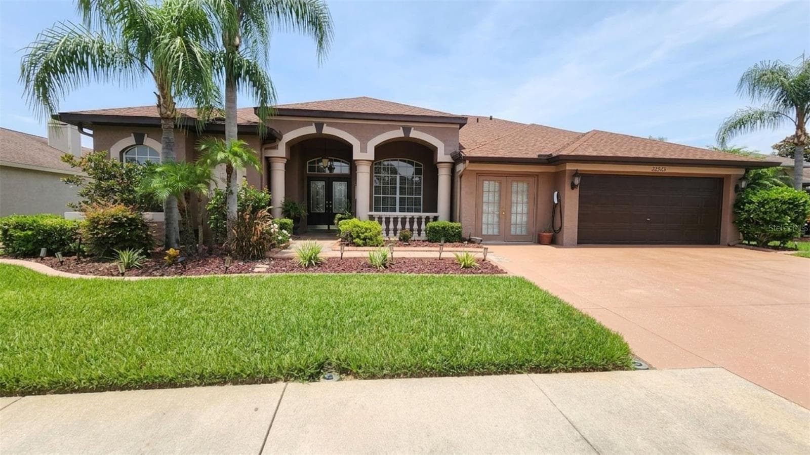22523 WILLOW LAKES DR