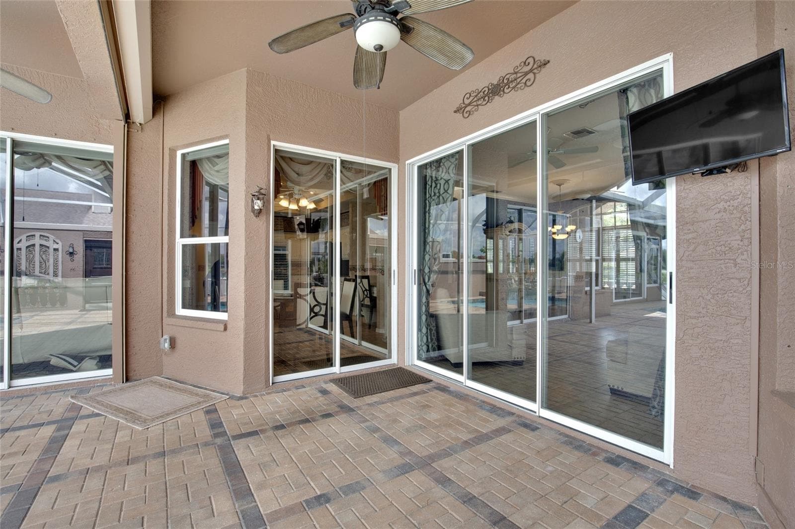 Single Family Residence at 22523 WILLOW LAKES DR, LUTZ, photo 24 of 53