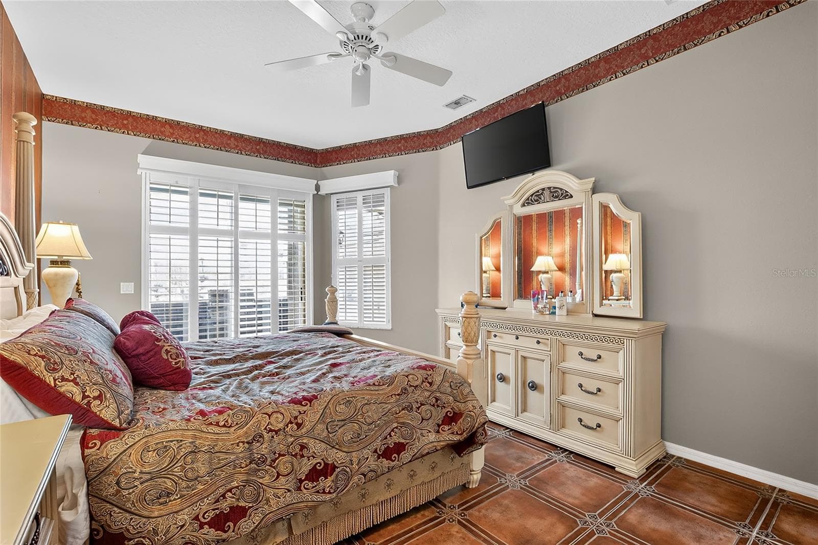Single Family Residence at 22523 WILLOW LAKES DR, LUTZ, photo 27 of 53