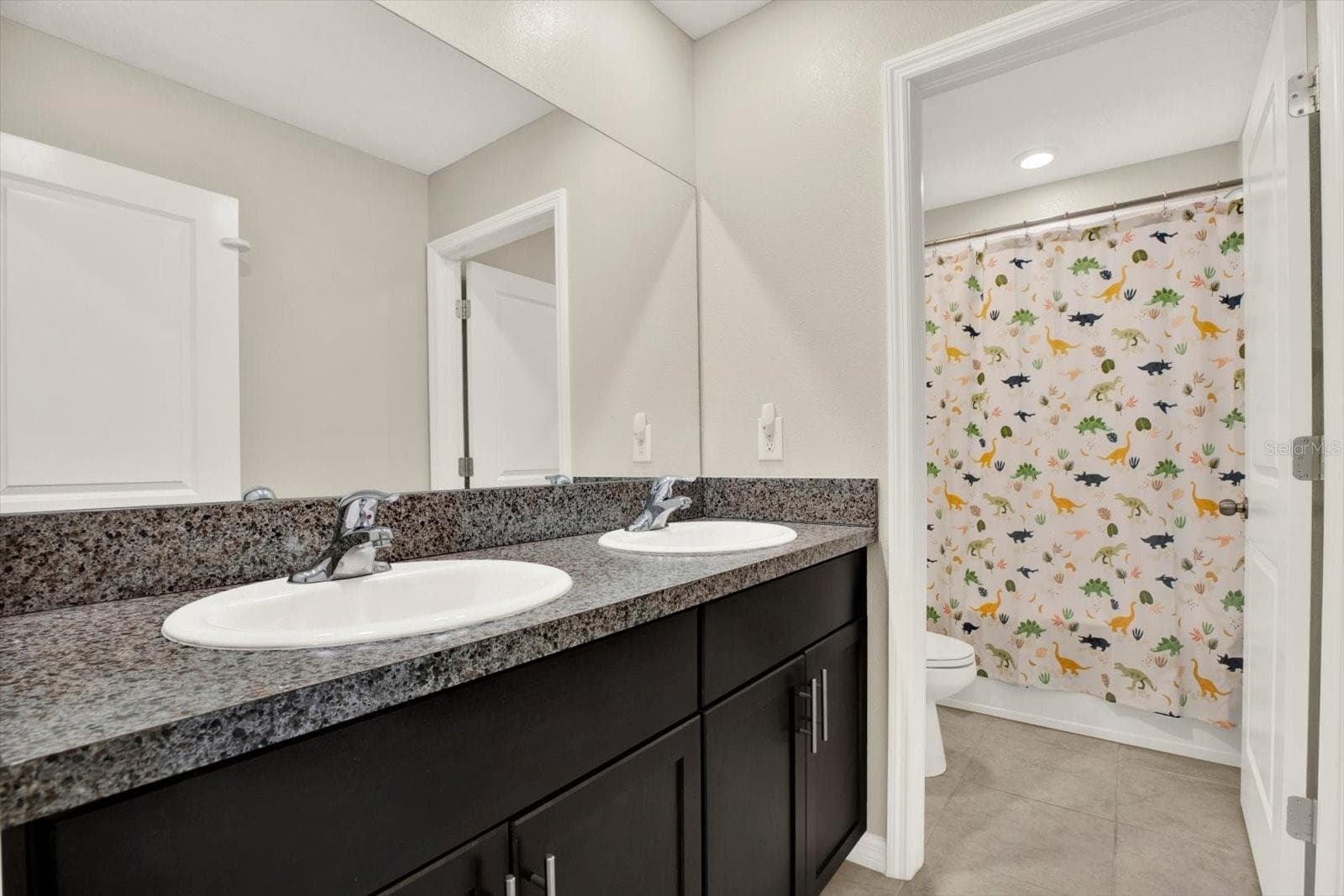 Single Family Residence at 7505 SAMUEL IVY DR, TAMPA, photo 34 of 62