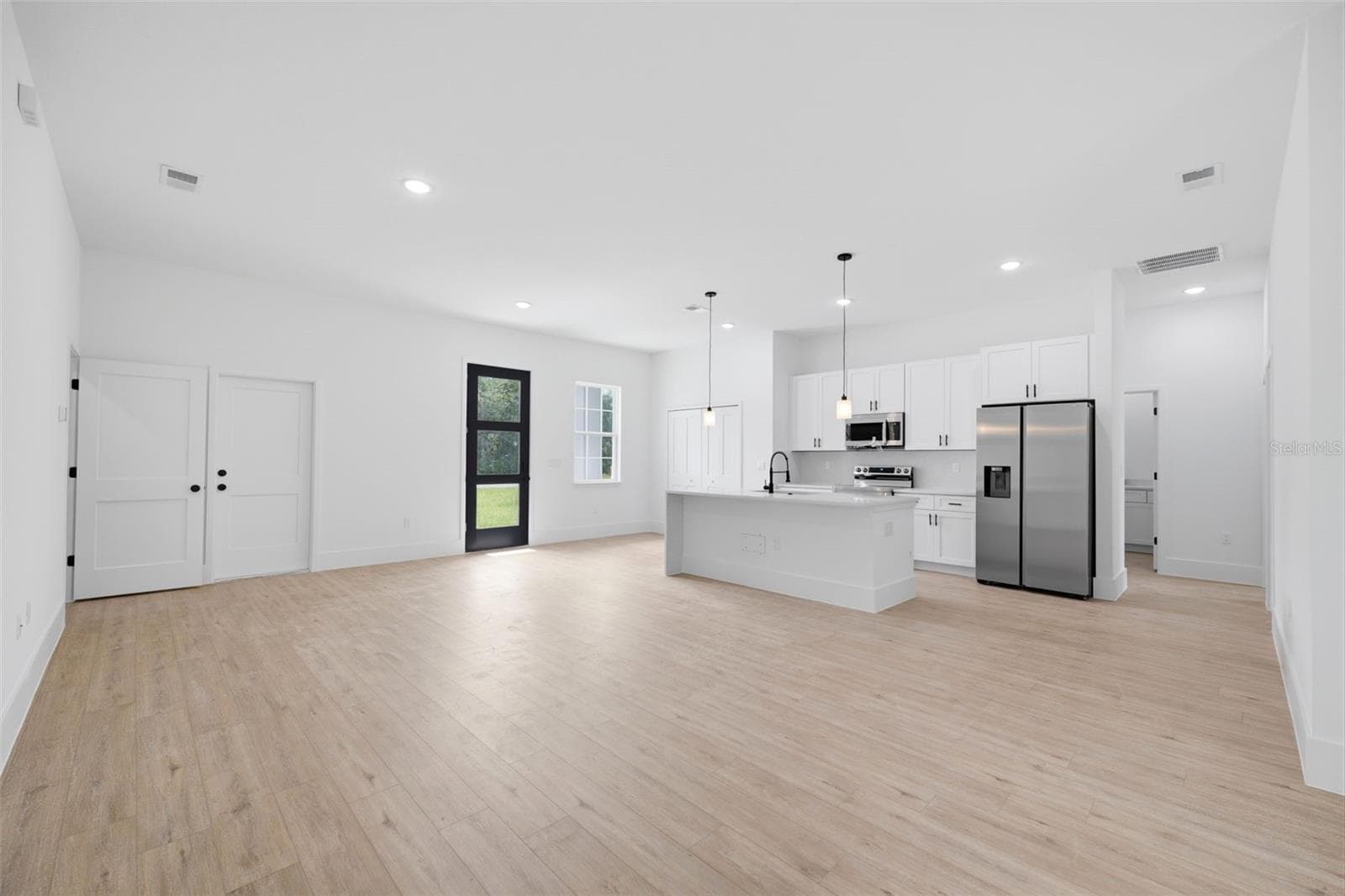 Single Family Residence at 14126 SW 34TH TERRACE RD, OCALA, photo 11 of 37