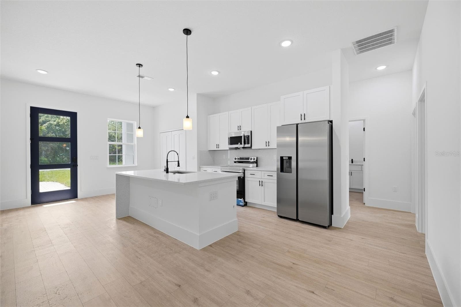 Single Family Residence at 14126 SW 34TH TERRACE RD, OCALA, photo 14 of 37