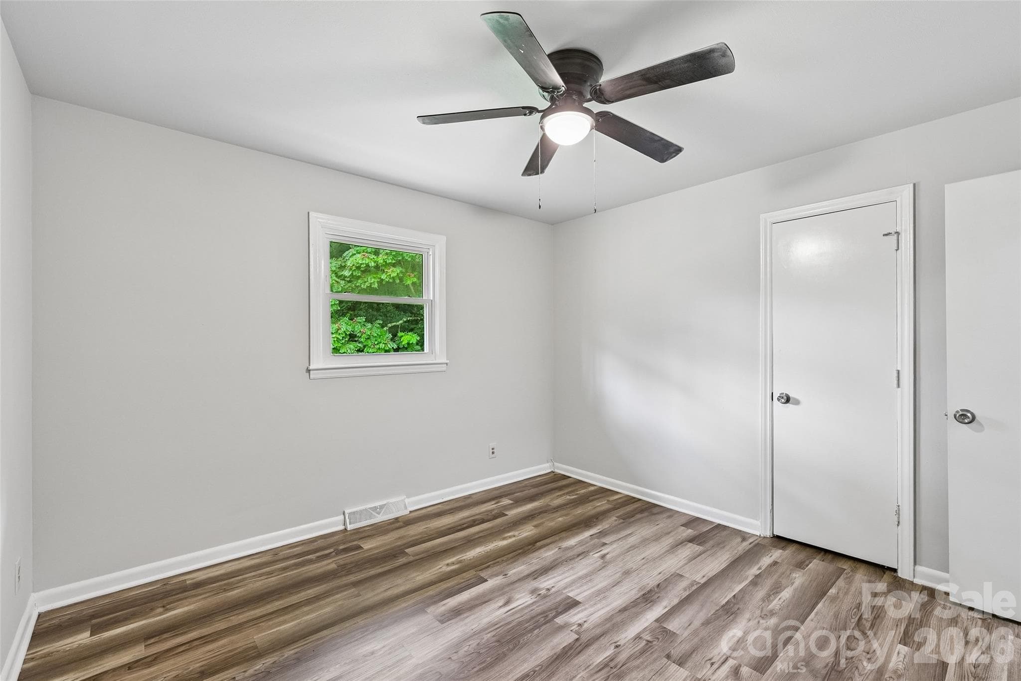 Single Family Residence at 1811 S Post Road, Patterson Springs, photo 15 of 36