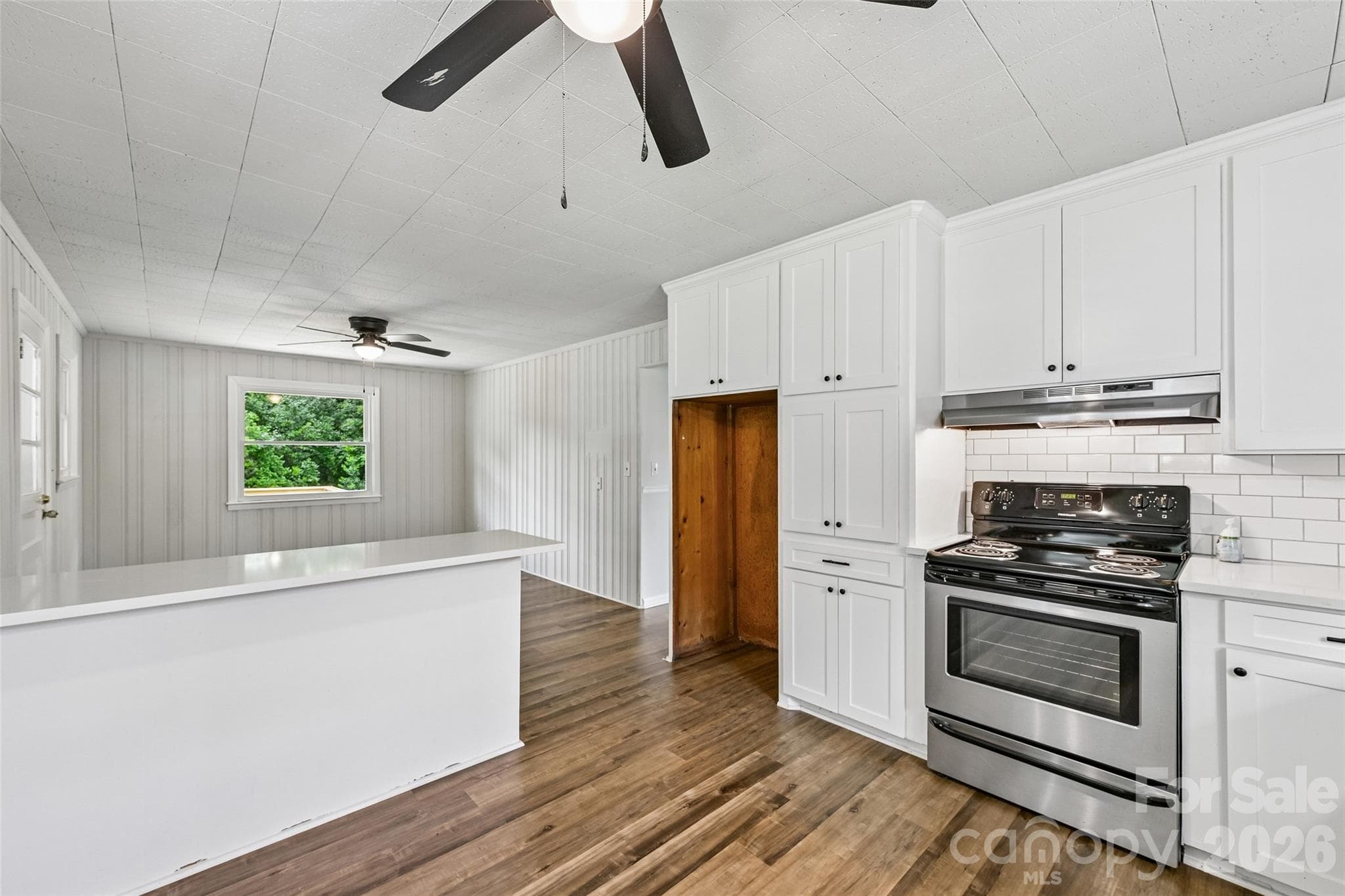 Single Family Residence at 1811 S Post Road, Patterson Springs, photo 21 of 36