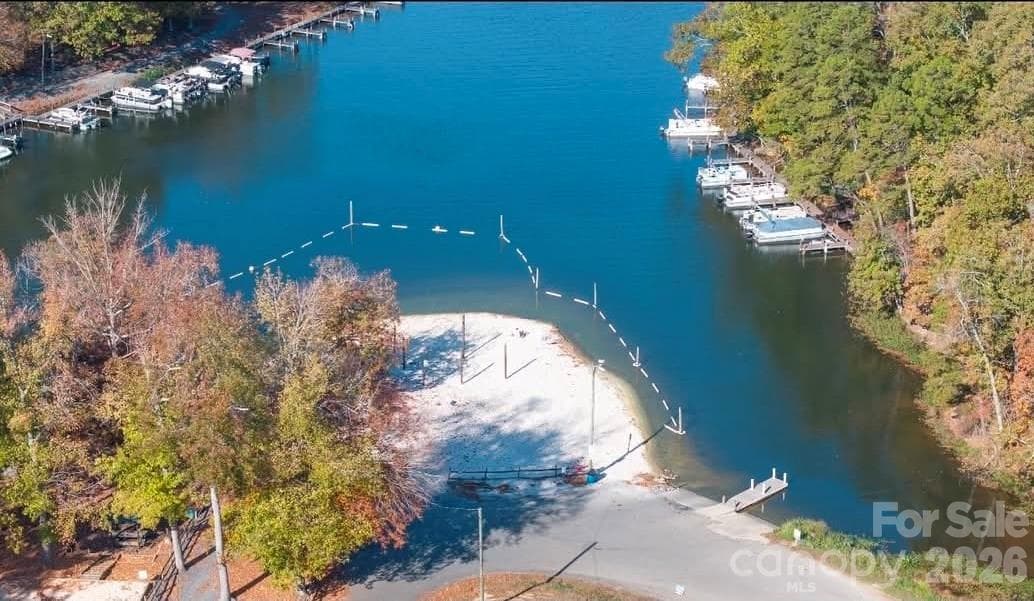 Beach area inside the gated community of twin harbor - 110 Twin Bluff Trail, Mount Gilead