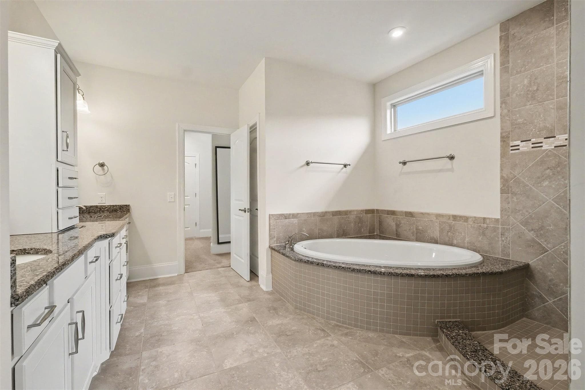 Single Family Residence at 12722 Rusty Blackbird Way, Charlotte, photo 19 of 41