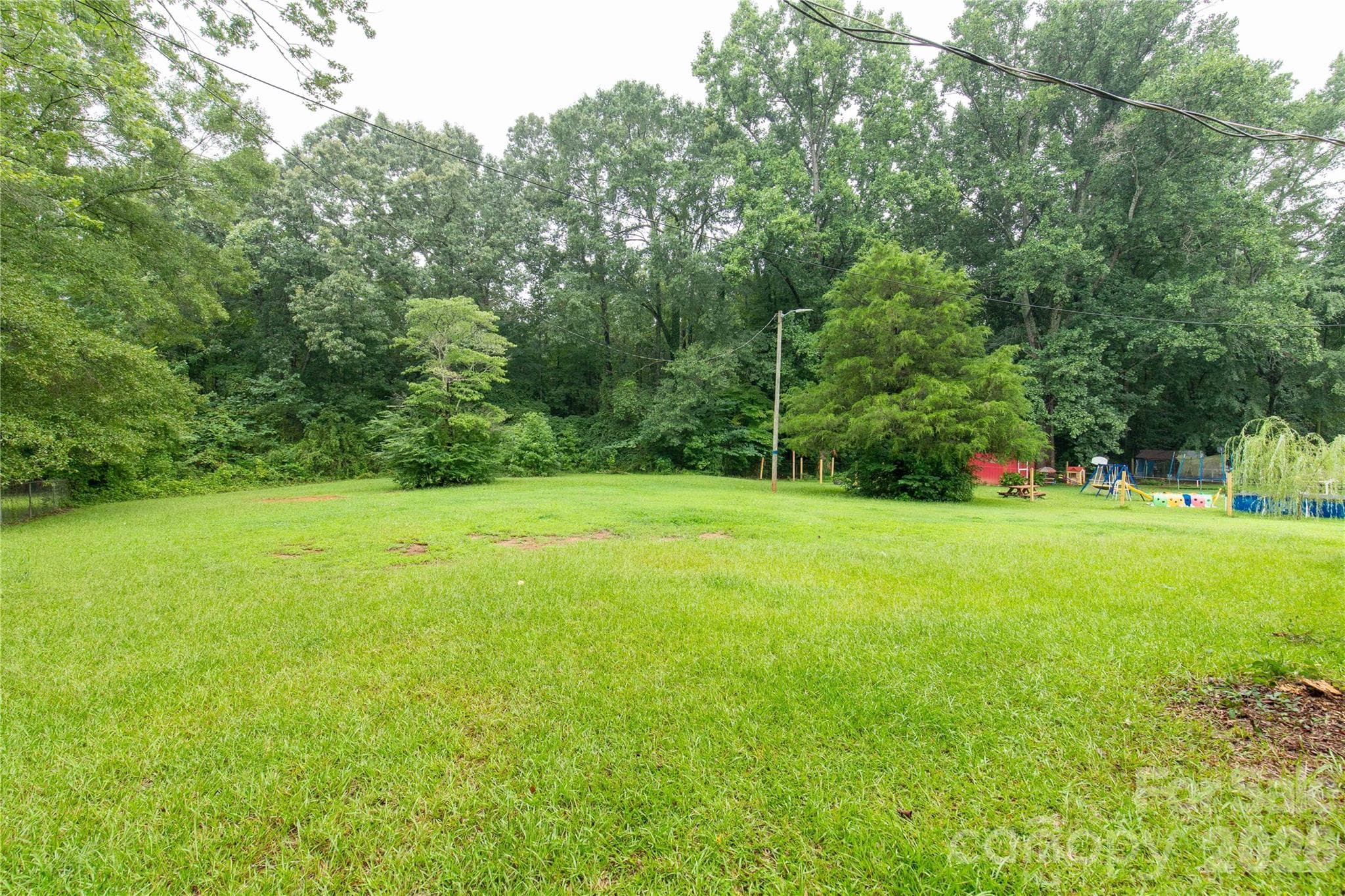 Single Family Residence at 1747 Williams Circle, Lancaster, photo 14 of 17
