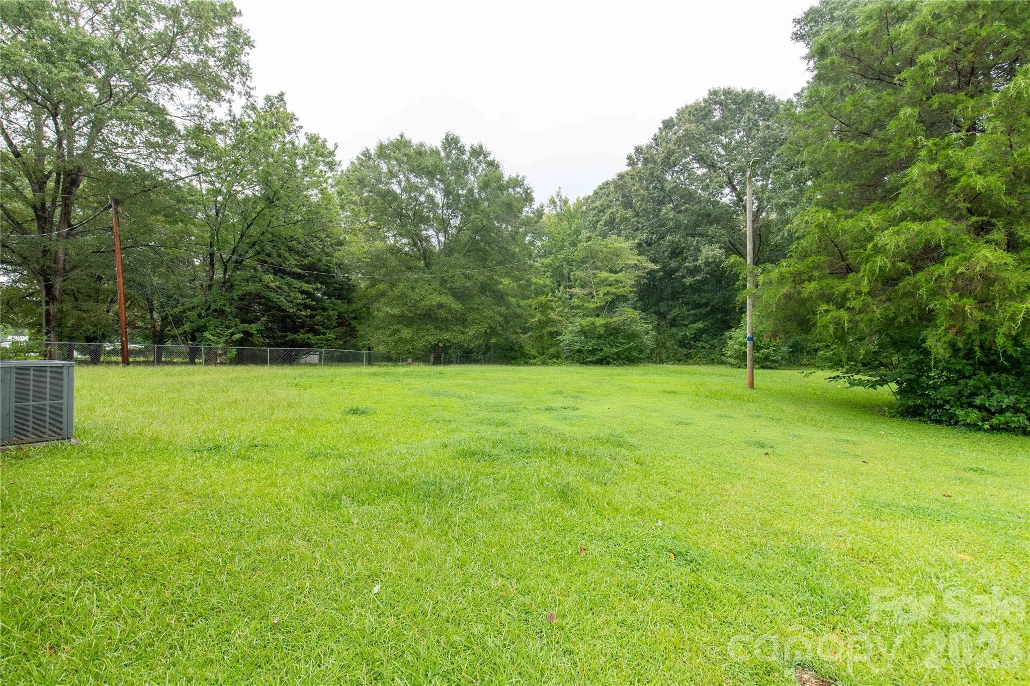 Single Family Residence at 1747 Williams Circle, Lancaster, photo 15 of 17
