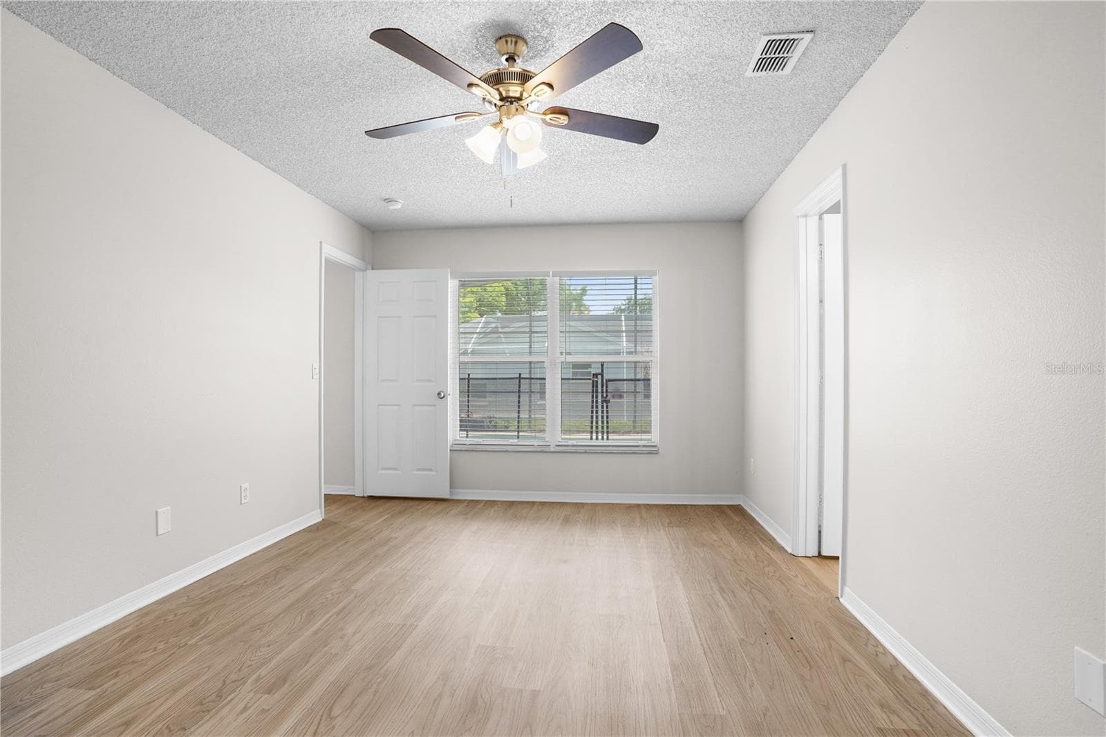 Single Family Residence at 1512 OAK HILL TRL, KISSIMMEE, photo 21 of 35