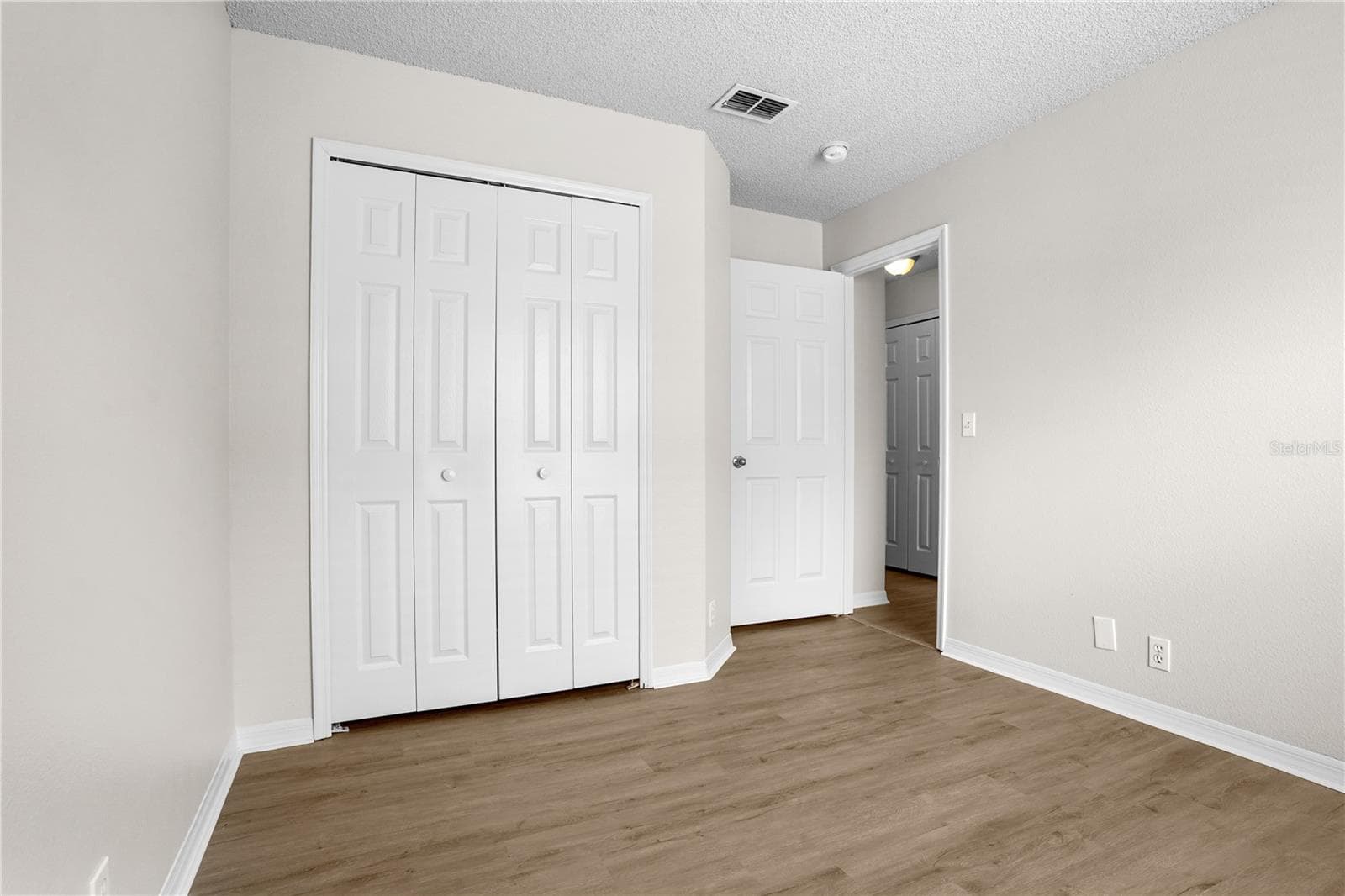 Single Family Residence at 1512 OAK HILL TRL, KISSIMMEE, photo 27 of 35