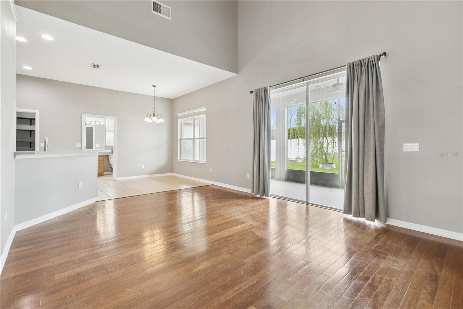 Family Room - 13527 FOX GLOVE ST, WINTER GARDEN