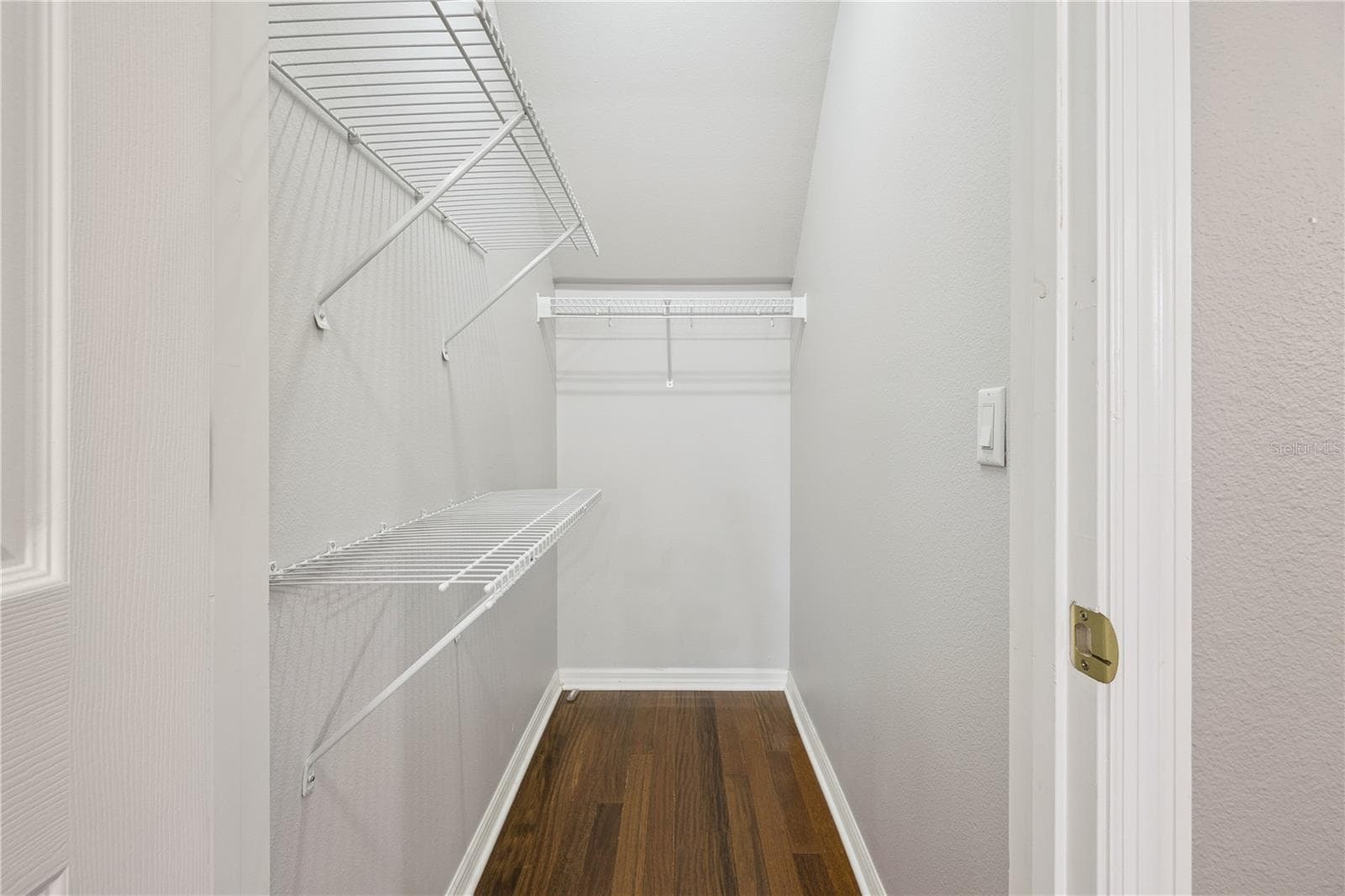 Storage Under the Stairs - 13527 FOX GLOVE ST, WINTER GARDEN
