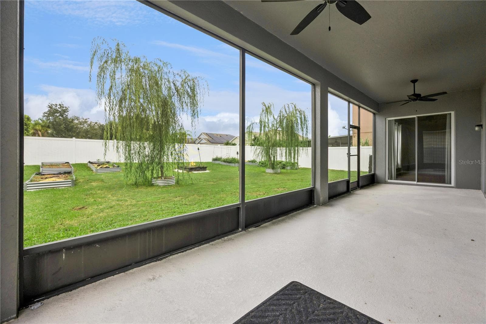 Screened Patio - 13527 FOX GLOVE ST, WINTER GARDEN