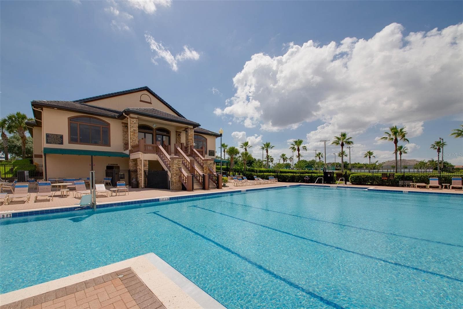 Community Pool - 13527 FOX GLOVE ST, WINTER GARDEN