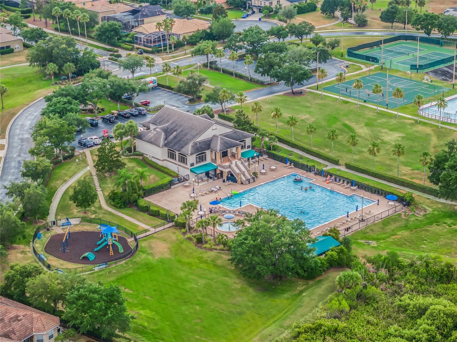 Community Amenities - 13527 FOX GLOVE ST, WINTER GARDEN